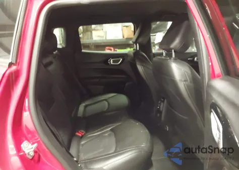 2022 Jeep Compass (Red) Edition 4X4 z USA, uszkodzony, nr VIN 3C4NJDCB0NT133021